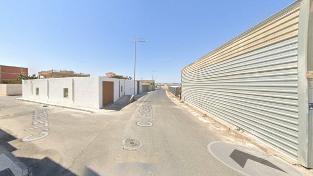 Matan a una mujer a puñaladas en plena calle en La Mojonera (Almería)