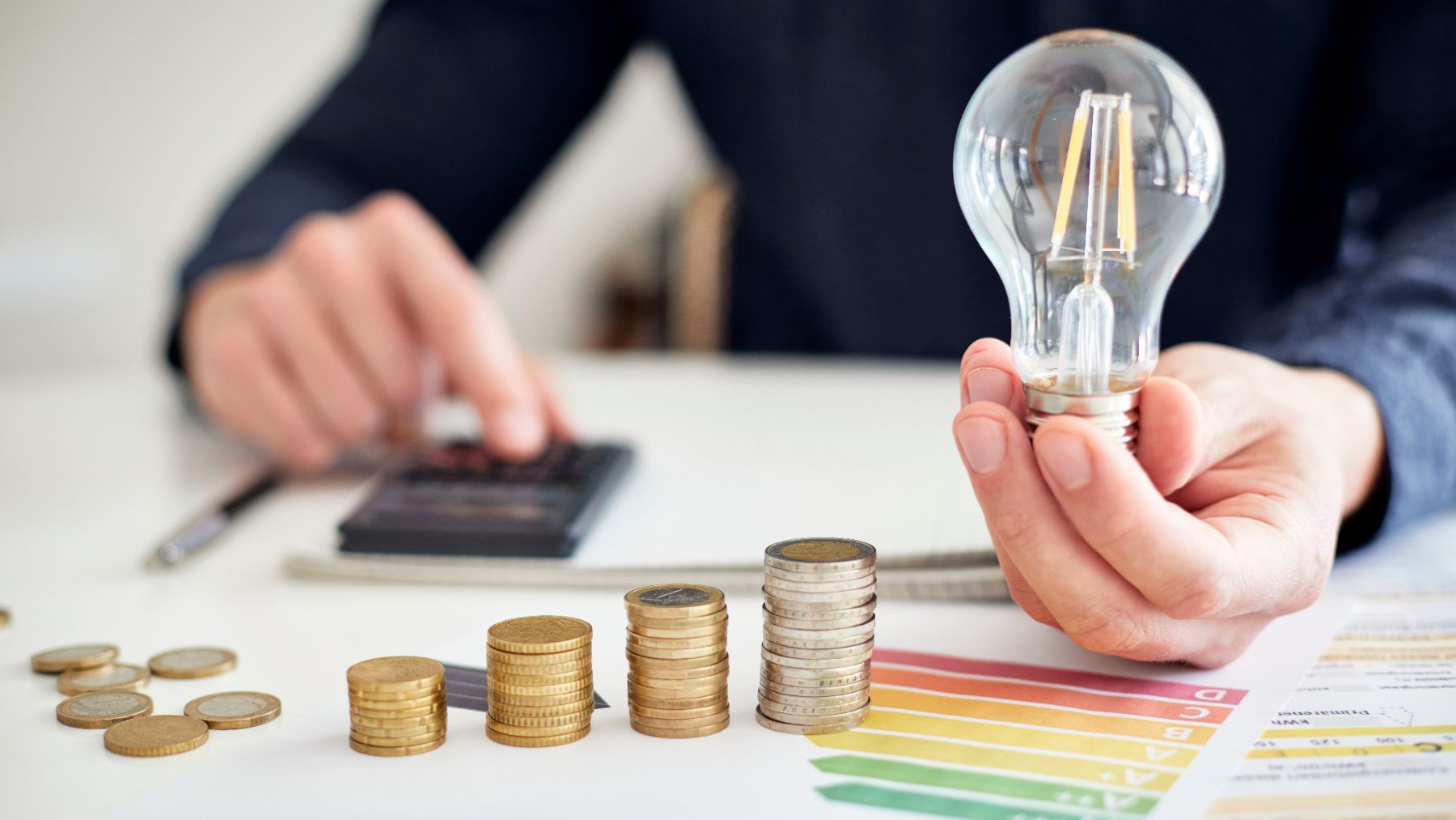 Las mejores tarifas de luz y gas: comparativa y consejos para ahorrar