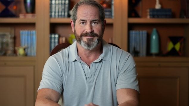 Las cuatro cosas que debes dejar de hacer antes de cumplir los 40 años, hábitos malos antes de la madurez, por qué es malo fumar, cuánto alcohol puedes beber, Jeremy London.