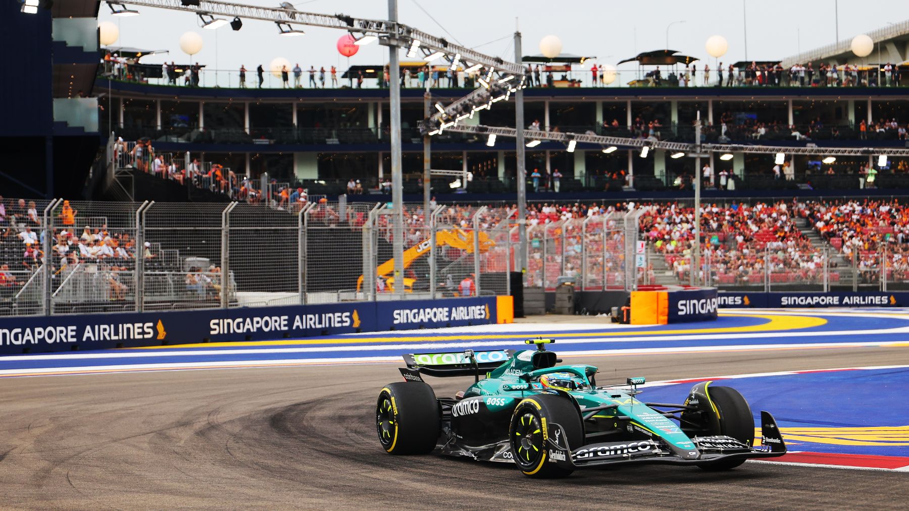F1 GP de Singapur en directo, hoy: dónde ver gratis la carrera con Fernando Alonso y Carlos Sainz en vivo
