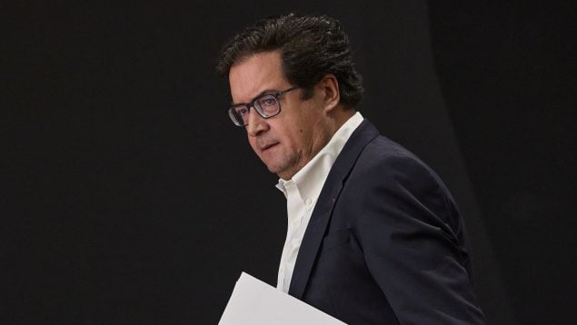 ministro López bandera