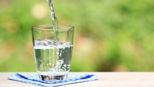 Un vaso de agua