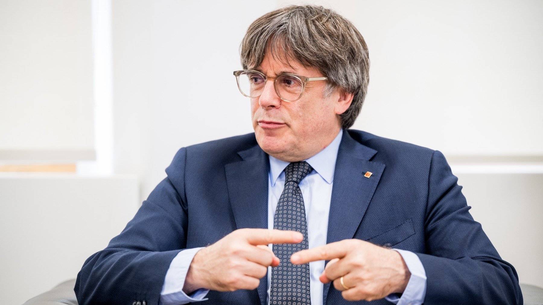 El Constitucional admite a trámite el recurso de Puigdemont para ser amnistiado y poder volver a España