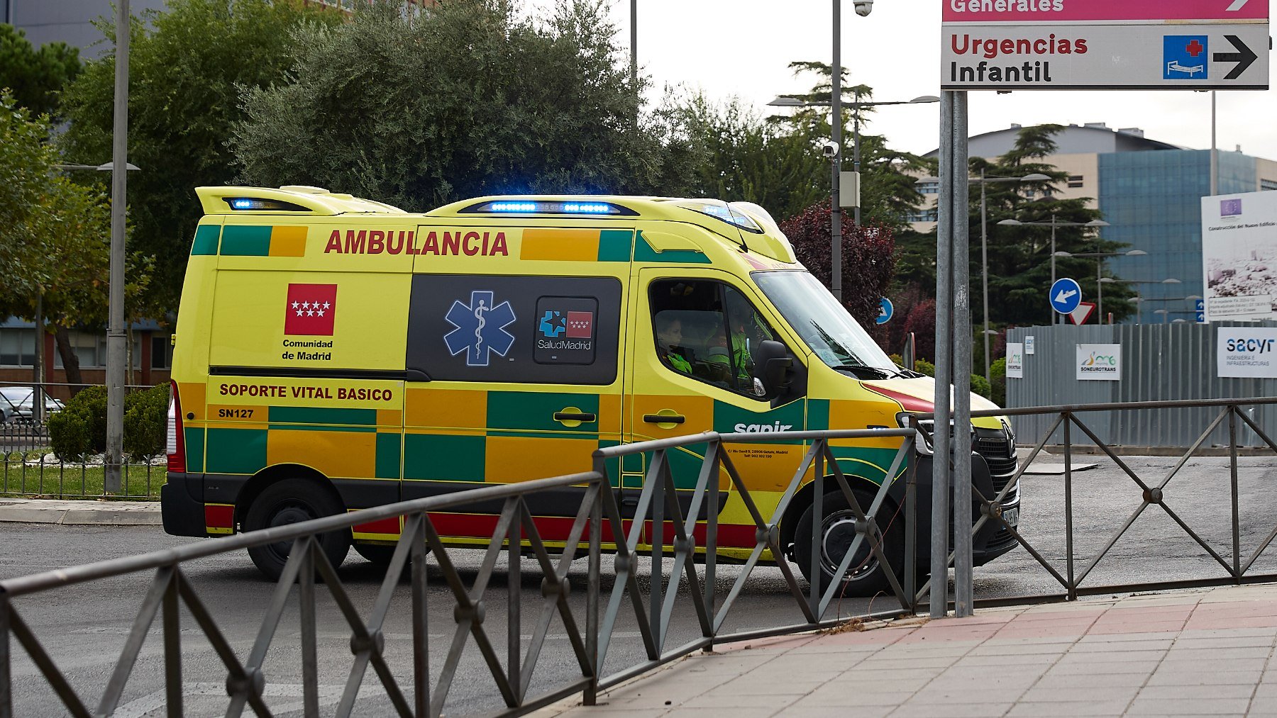 Un edificio en obras se derrumba en el centro de Madrid: al menos un herido grave y 2 desaparecidos