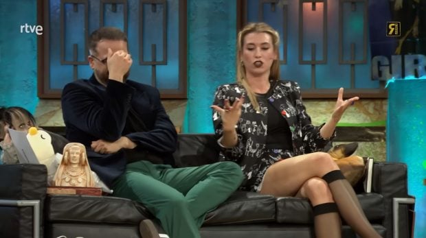 Aníbal Gómez y Eva Soriano en La Revuelta. (RTVE)