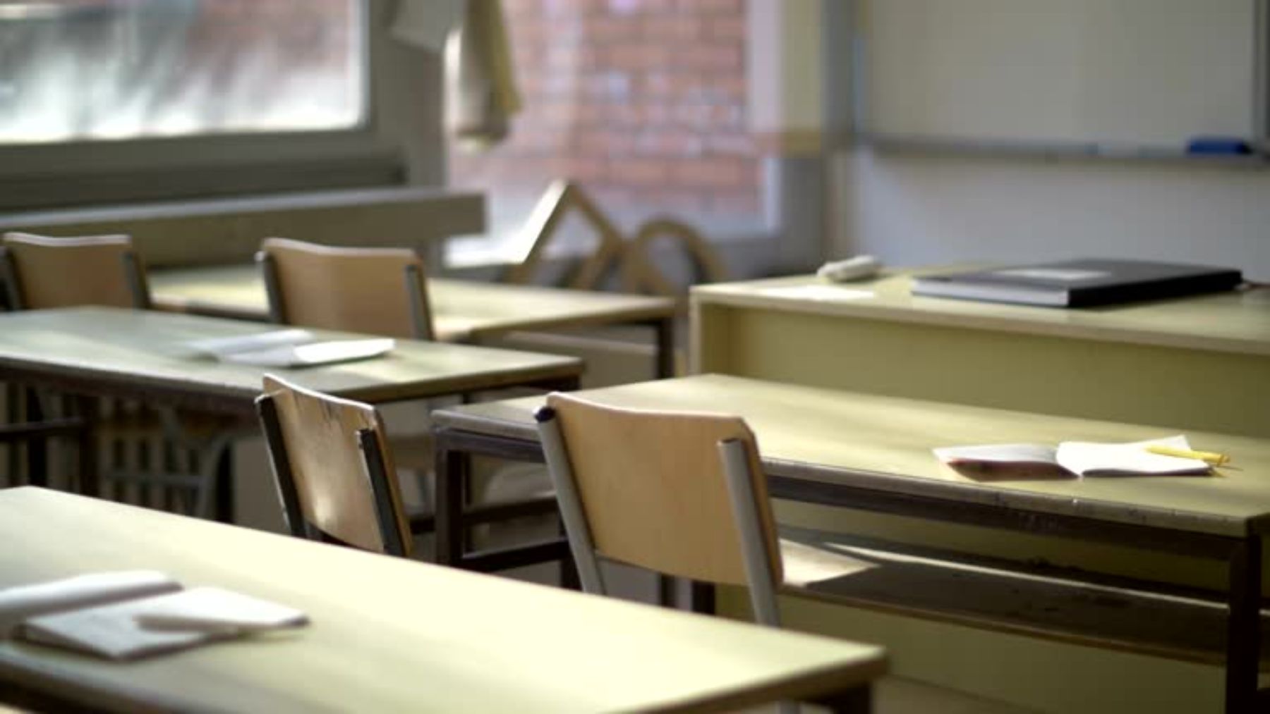El BOE lo confirma: estos días habrá puente en los colegios pero tú tendrás que trabajar