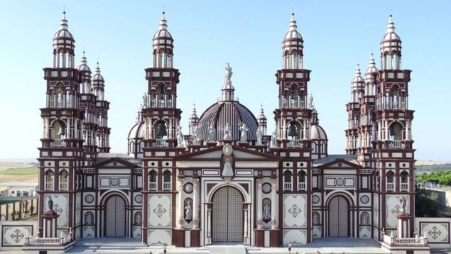El papa del Palmar de Troya convoca a fieles y curiosos a su día grande: «Prometemos que podrás irte»