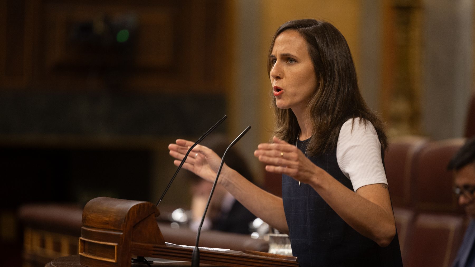 Podemos retira el órdago a Sánchez y le permitirá aprobar el decreto del embargo a Israel