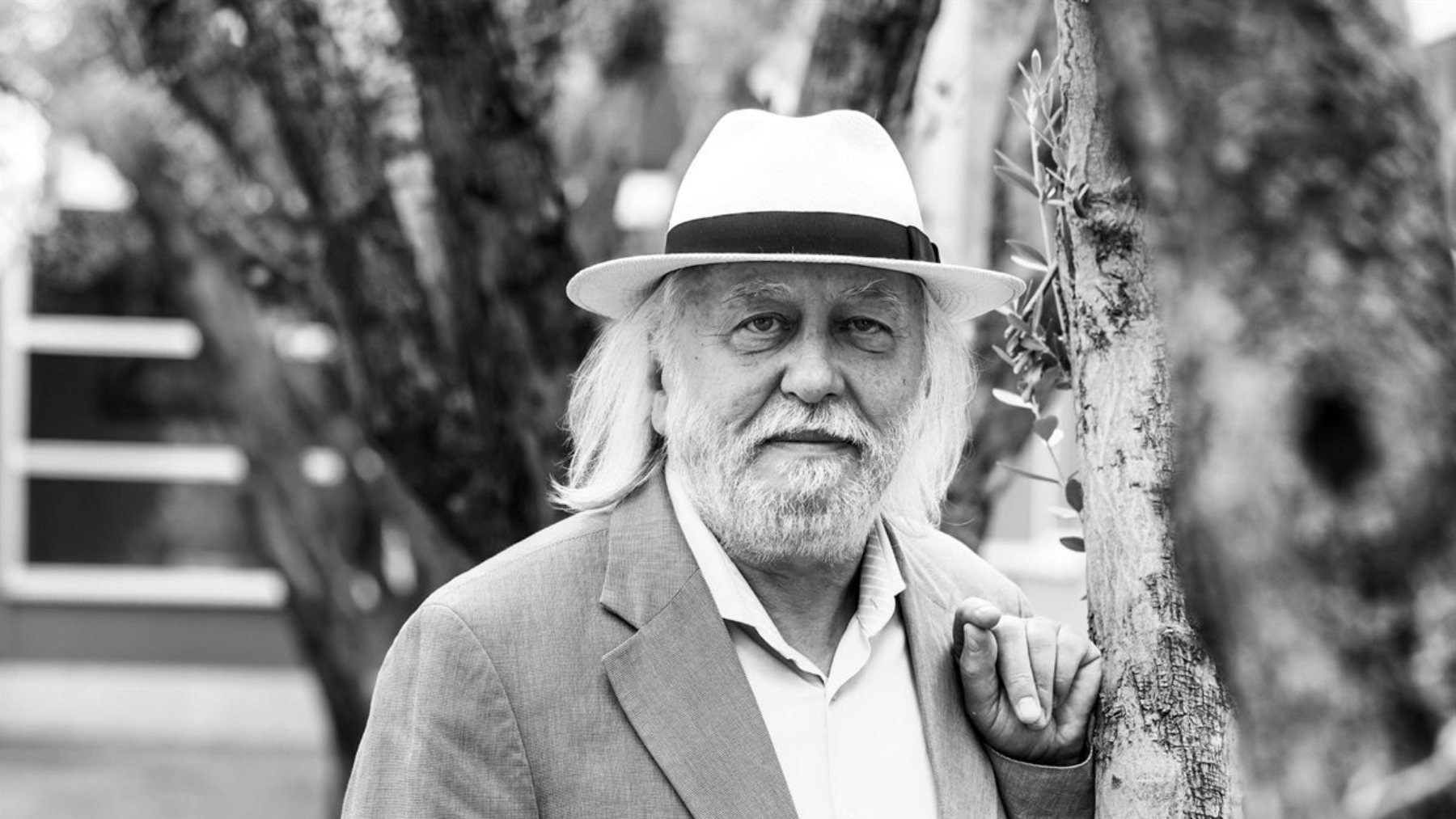 El escritor húngaro László Krasznahorkai se hace con el Premio Nobel de Literatura 2025