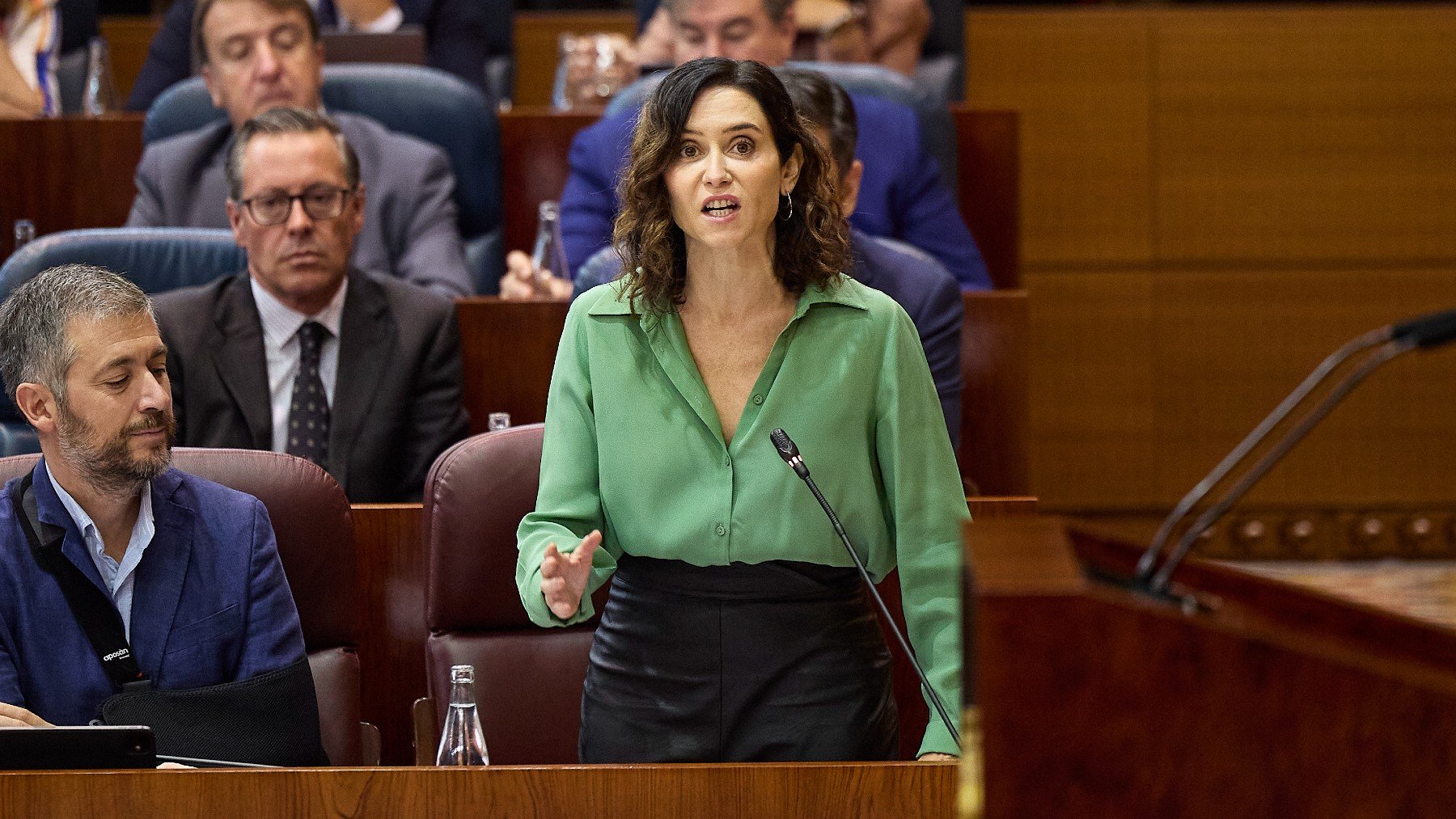 Ayuso retrata a la izquierda por la paz en Gaza: «Han pasado del ‘No a la guerra’ al ‘No a la paz’»