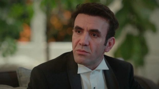 Mehmet Yilmaz es Timur en Renacer. (Atresmedia)