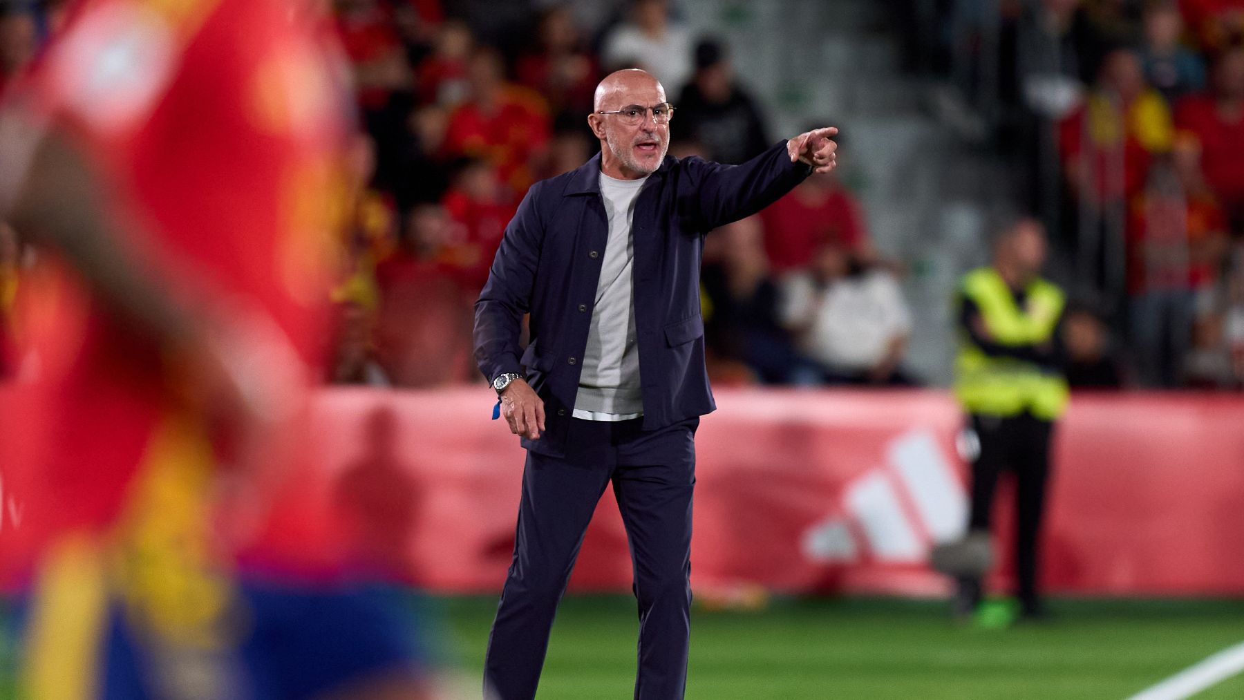 De la Fuente, durante un partido con España. (RFEF)