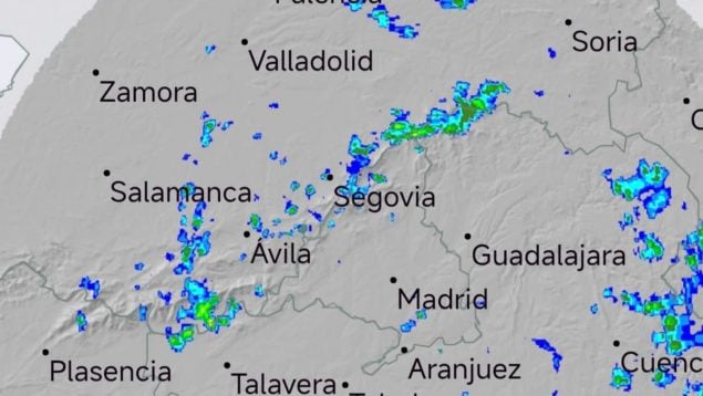 La AEMET activa la alerta en Madrid por lluvias muy fuertes para esta tarde: los municipios afectados