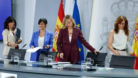 Ana Redondo, Isabel Rodríguez, Pilar Alegría y Mónica García. (EFE)