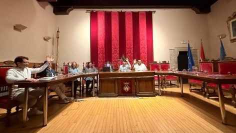 PP e Independientes votan la reprobación del ex alcalde socialista en el Pleno de Morella (Castellón).