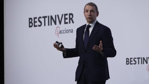 acciona, bestinver, opa, bbva, banco sabadell,