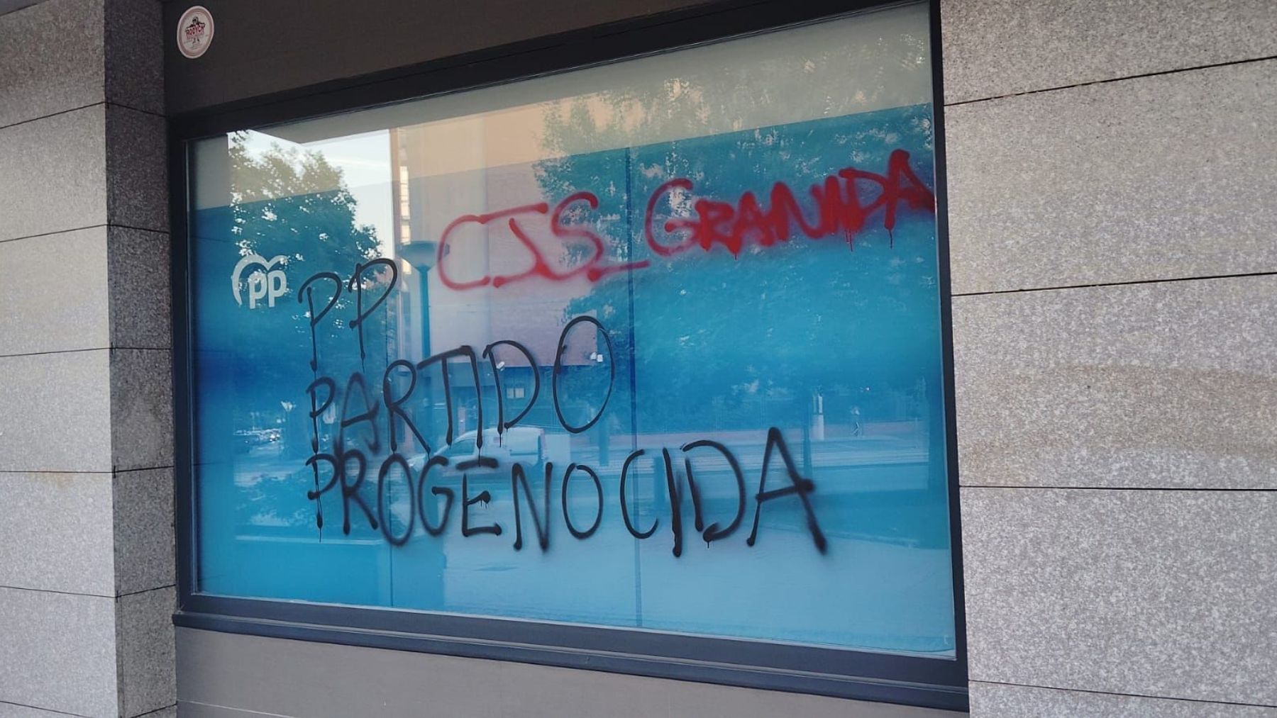 Sede del PP en Granada.