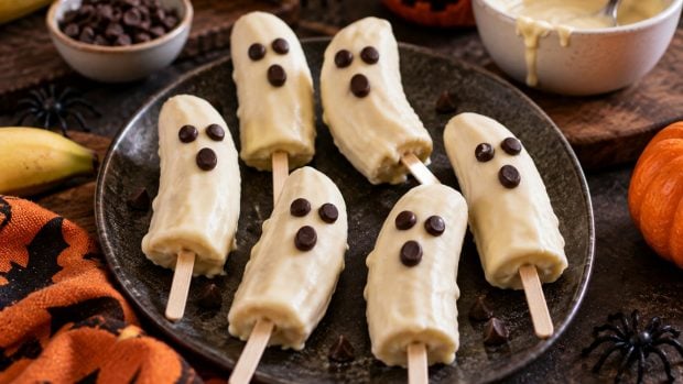 cómo hacer Receta de fantasmas de plátano y chocolate paso a paso