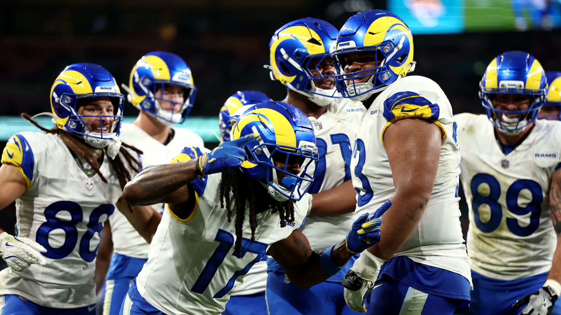 Los jugadores de los Rams celebran un touchdown en Wembley. (Getty)