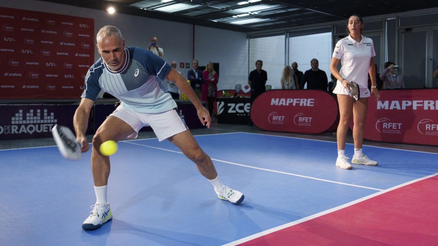 Un partido de pickleball (www.rfet.es)