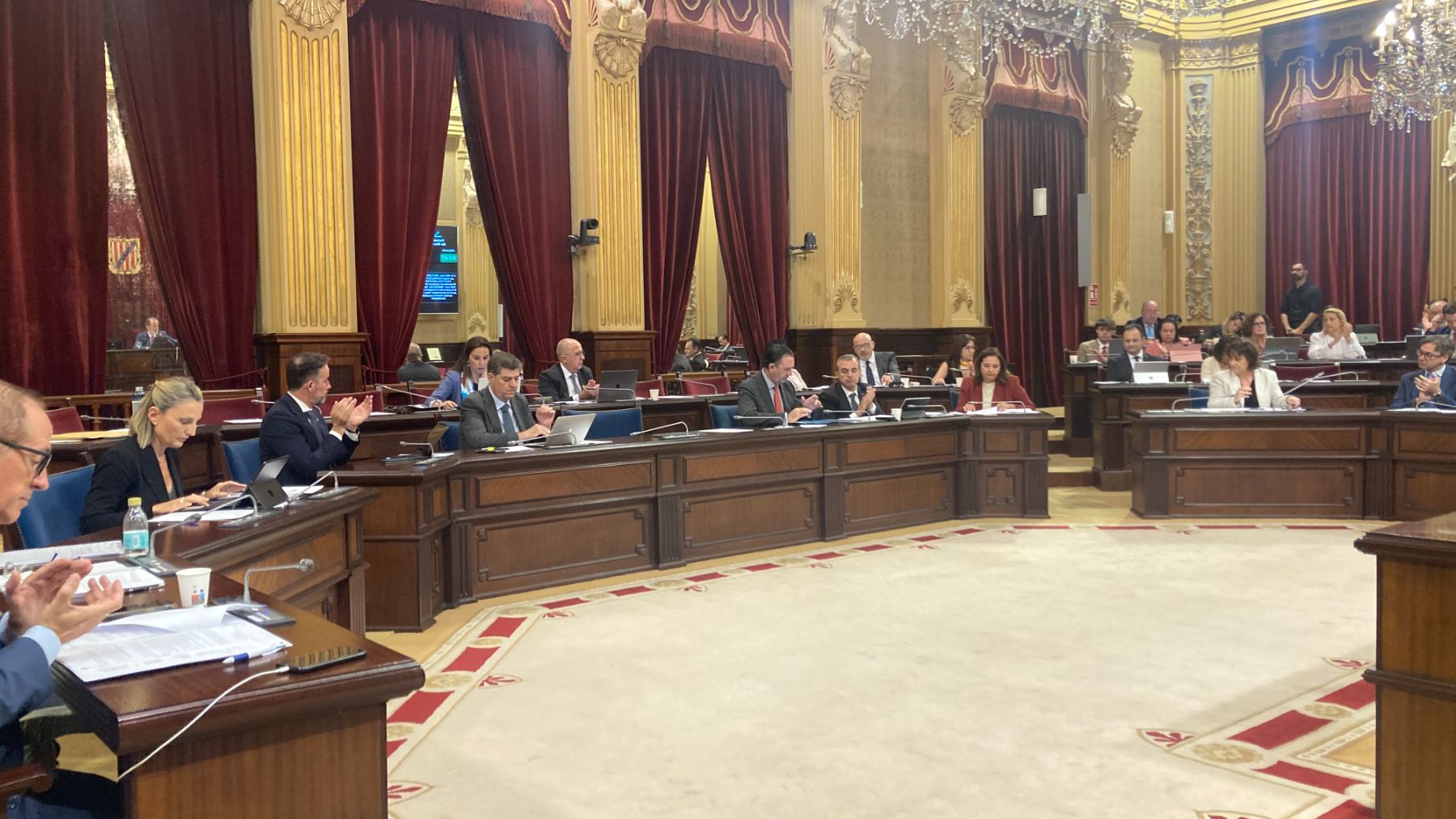 Parte del hemiciclo del Parlament balear.