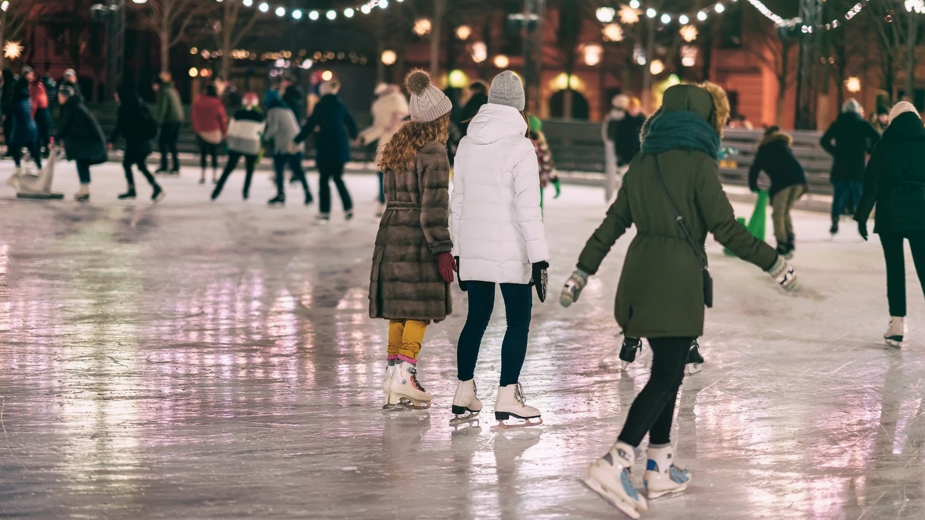 Pista navideña de patinaje