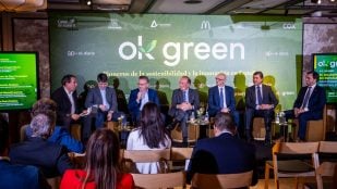Mesa redonda El milagro del agua en España, correspondiente a esta IV Jornada OK GREEN, el portal de medioambiente y sostenibilidad de OKDIARIO