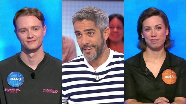 Manu Pascual, Roberto Leal y Rosa Rodríguez en el plató de 'Pasapalabra' (Atresmedia).
