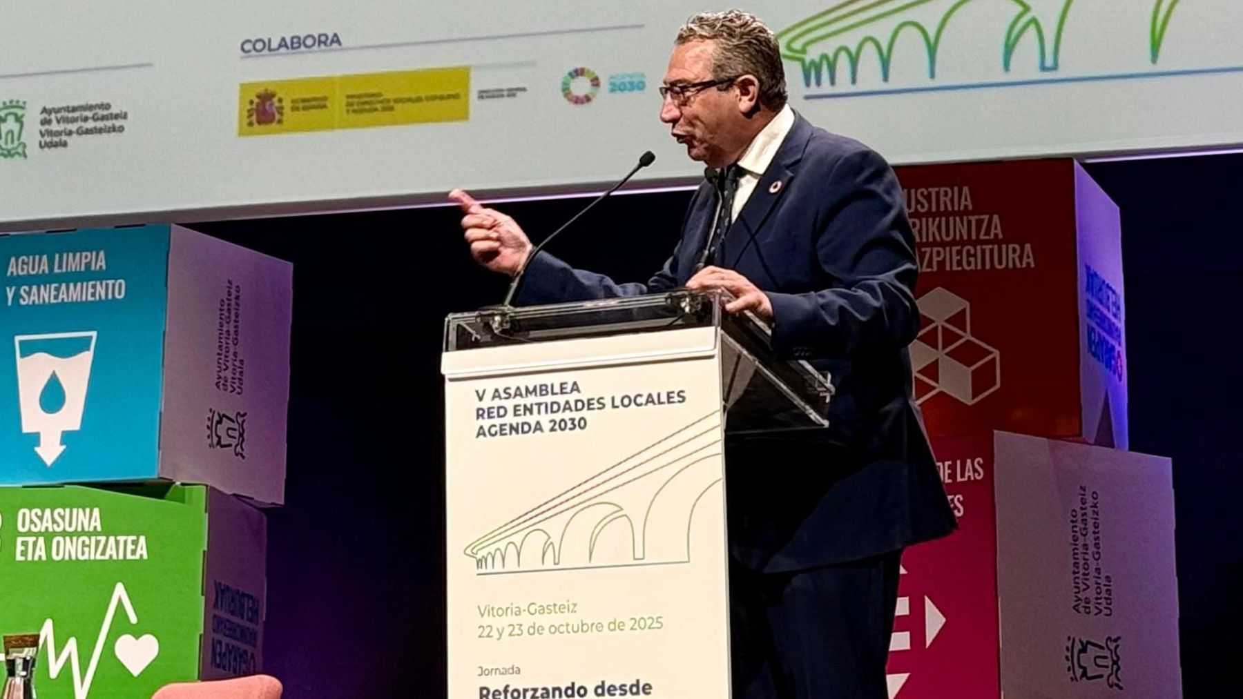 Toni Pérez, presidente de la Diputación de Alicante, durante su intervención.