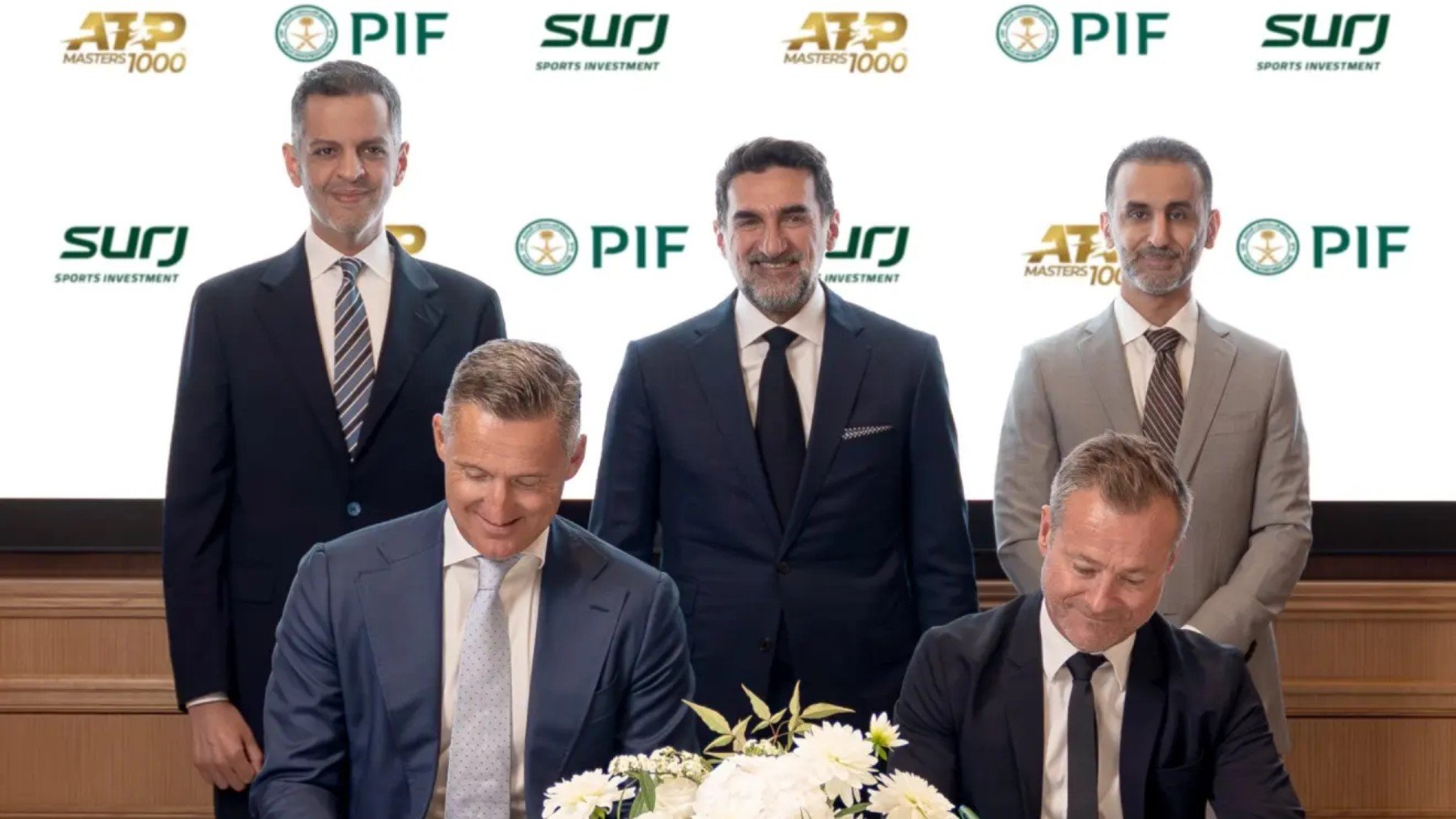 Andrea Gaudenzi, presidente de la ATP, en el momento de la firma. (ATP)
