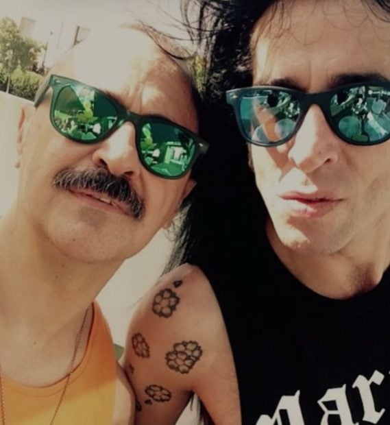 Mario Vaquerizo junto a su amigo, el DJ Pedro Munster. (Instagram)