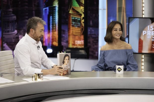 Pablo Motos e Isabel Preysler en El Hormiguero (Atresmedia).