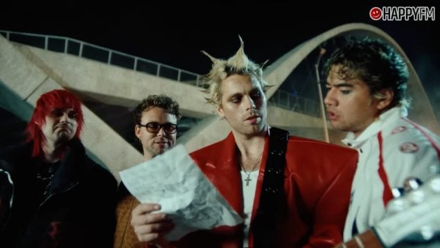 5 Seconds of Summer en el videoclip 'NOT OK'. (YouTube)
