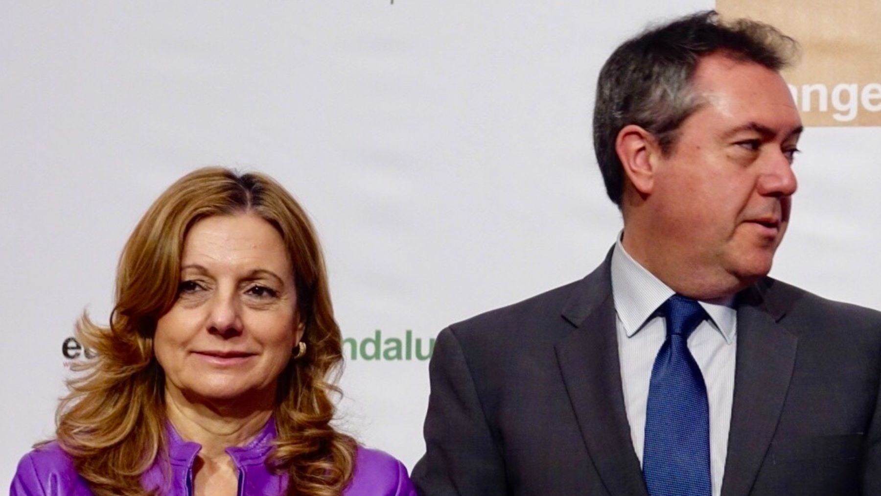 Marina Álvarez, ex consejera socialista de Salud, y Juan Espadas, ex líder del PSOE-A.