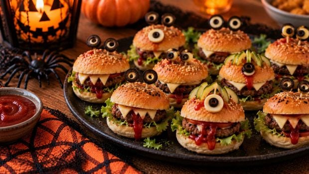 Mini hamburguesas terroríficas paso a paso