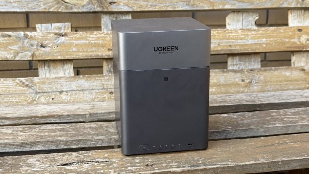 UGREEN NASync DH4300 Plus