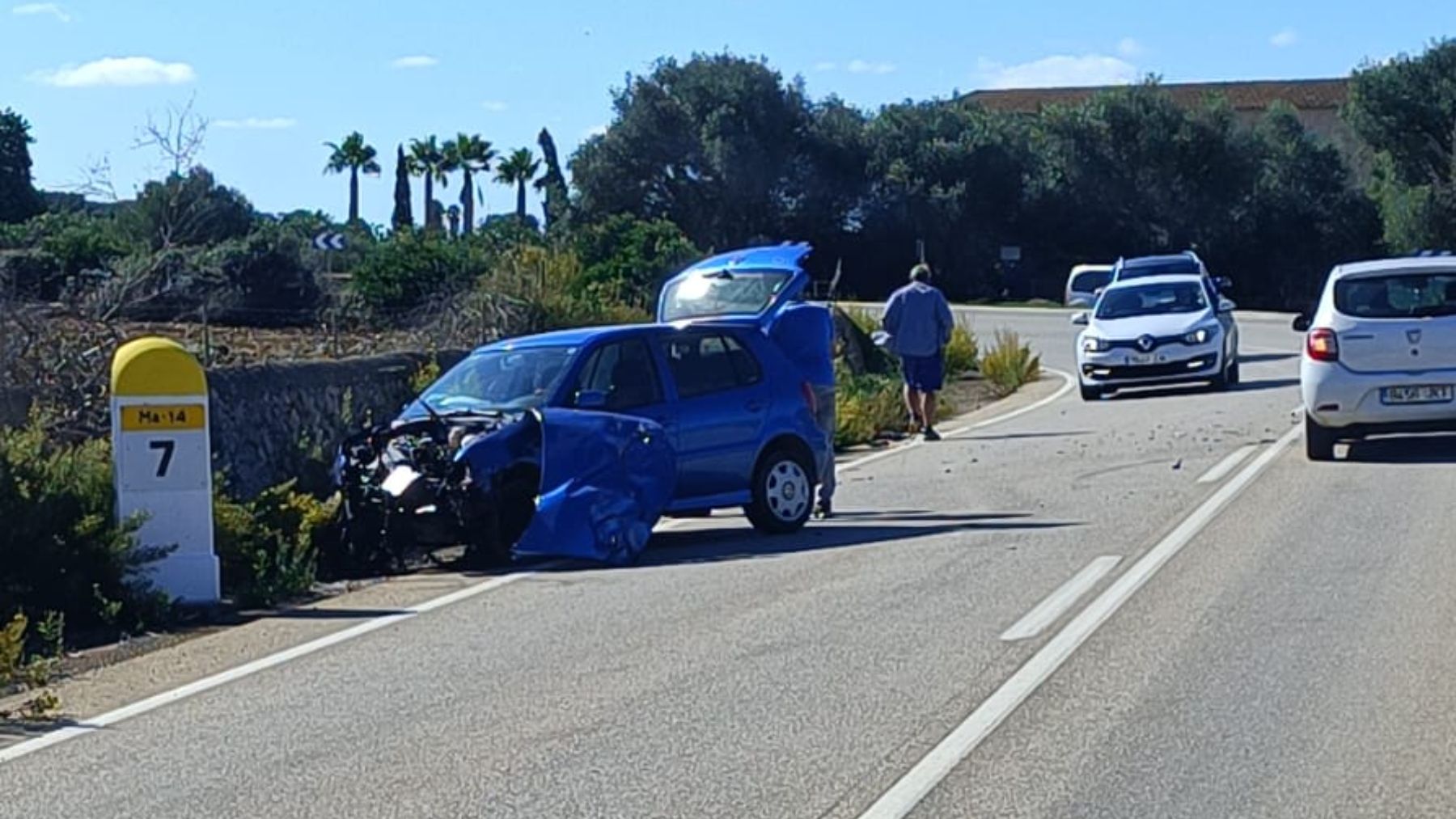 Uno de los vehículos accidentados.