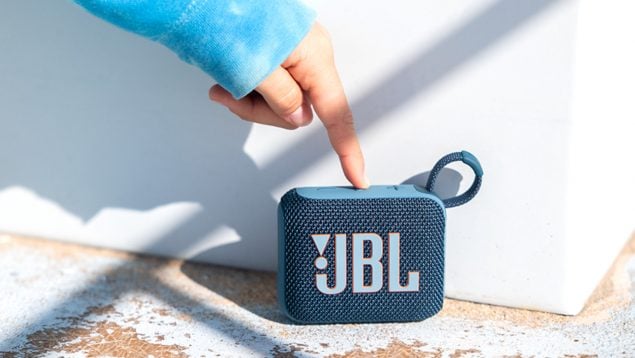 Que la fiesta te acompañe a cualquier parte con este mini altavoz de JBL que está rebajado a 39 € (antes 49 €)
