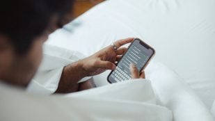 WhatsApp Live Photos