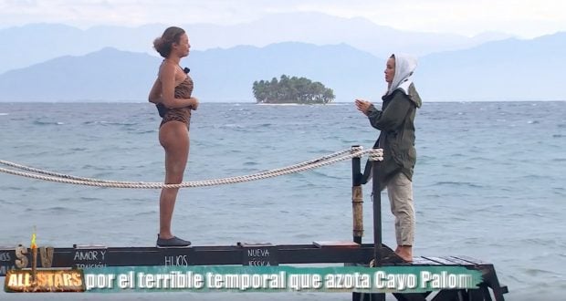 Jessica Bueno en 'El puente de las emociones'. (Mediaset)