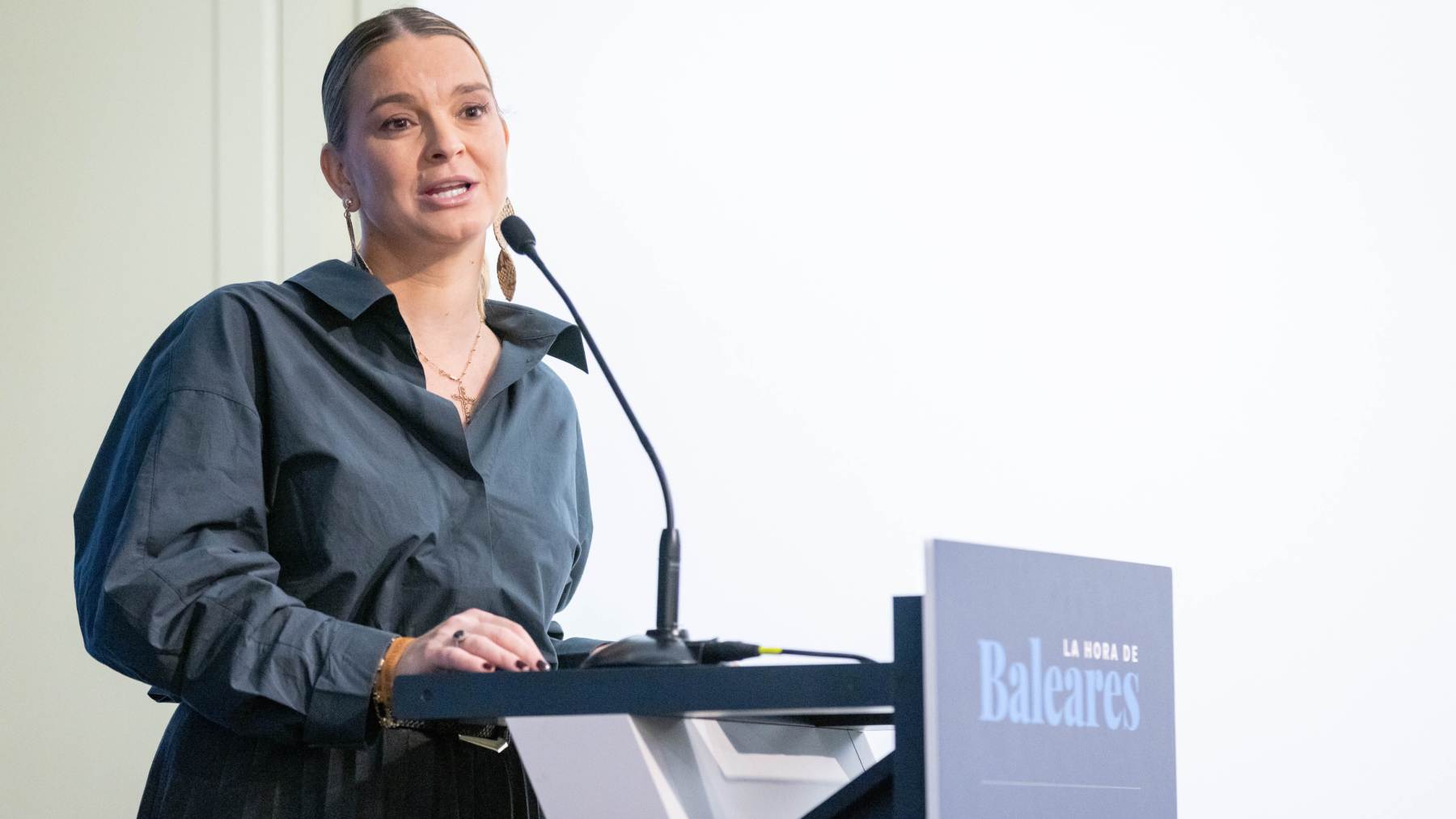 Prohens: Mi máximo apoyo a OKBALEARES por la censura que vivís en el Parlament