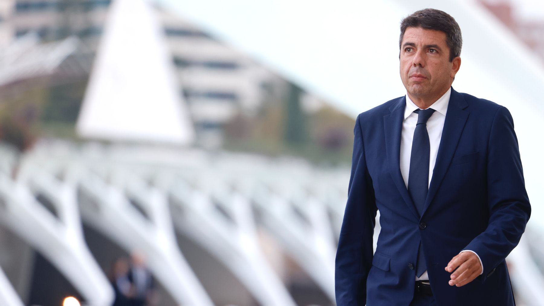 Mazón anuncia que hará una reflexión más profunda en los próximos días pero descarta la dimisión