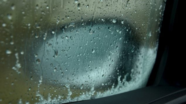 Truco para desempañar los cristales del coche