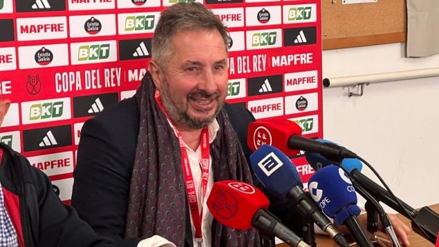 El entrenador Javi Prendes