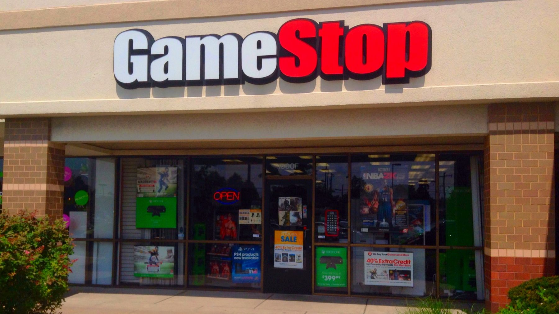 Tienda GameStop.c