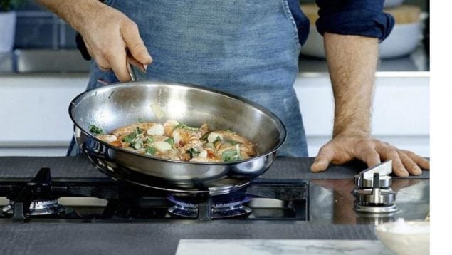 Cuando la pruebes, no querrás otra: esta sartén de acero WMF hunde su precio a 26 € (antes 43)