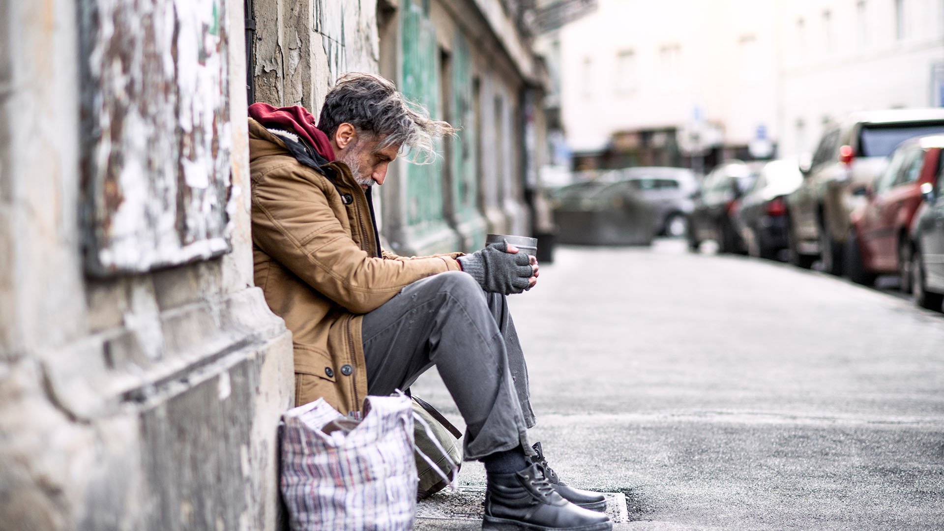 El 11% de los trabajadores está en riesgo de pobreza según Bruselas: más que en Rumanía, Grecia o Malta