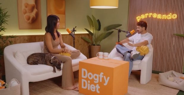 Sofía Suescun en el podcast de 'Perreando'. (YouTube)