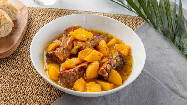 Guiso de costillejas