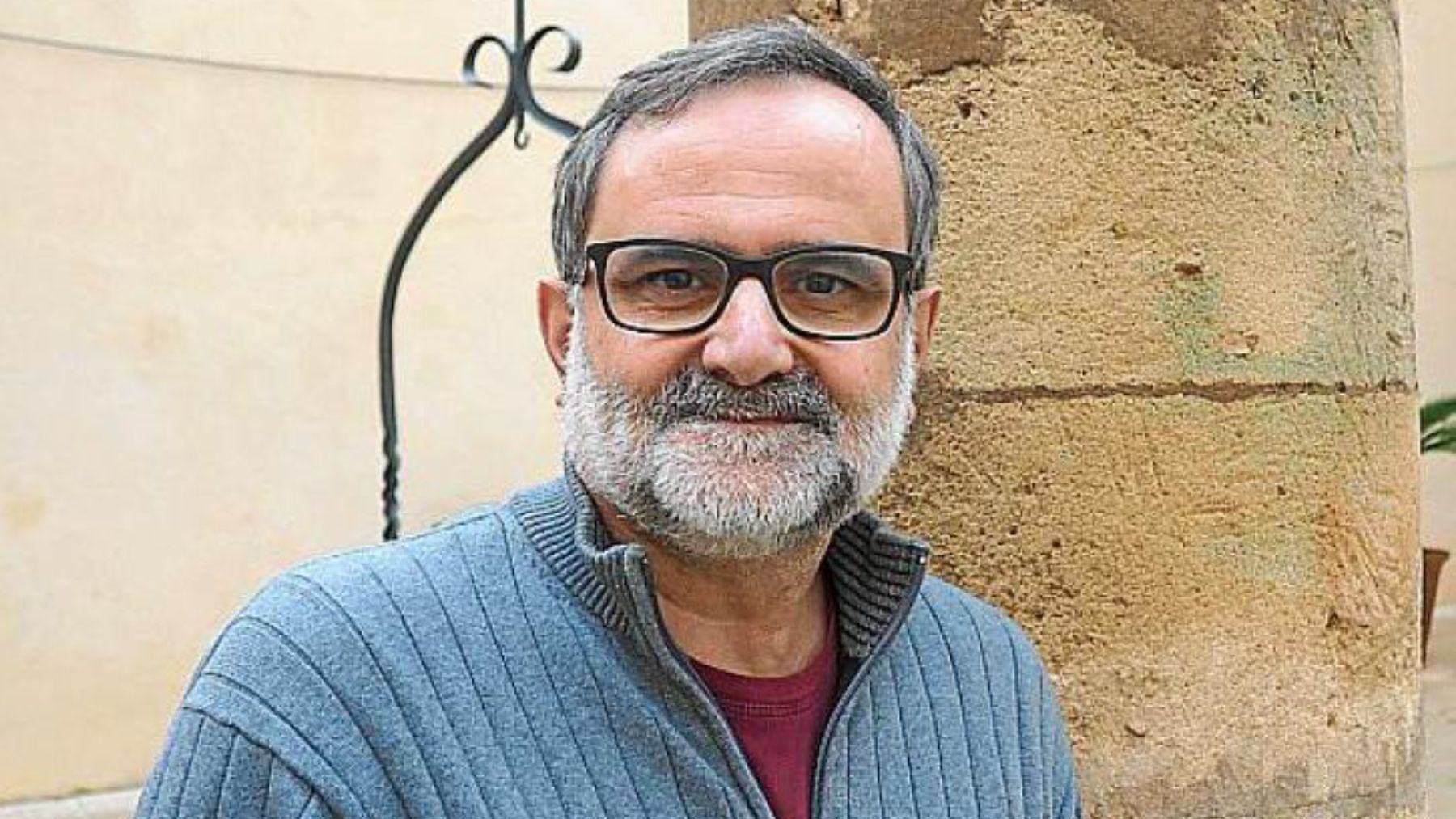 El histórico socialista Toni Roig coloca a su hijo en el PSOE del Ayuntamiento de Palma